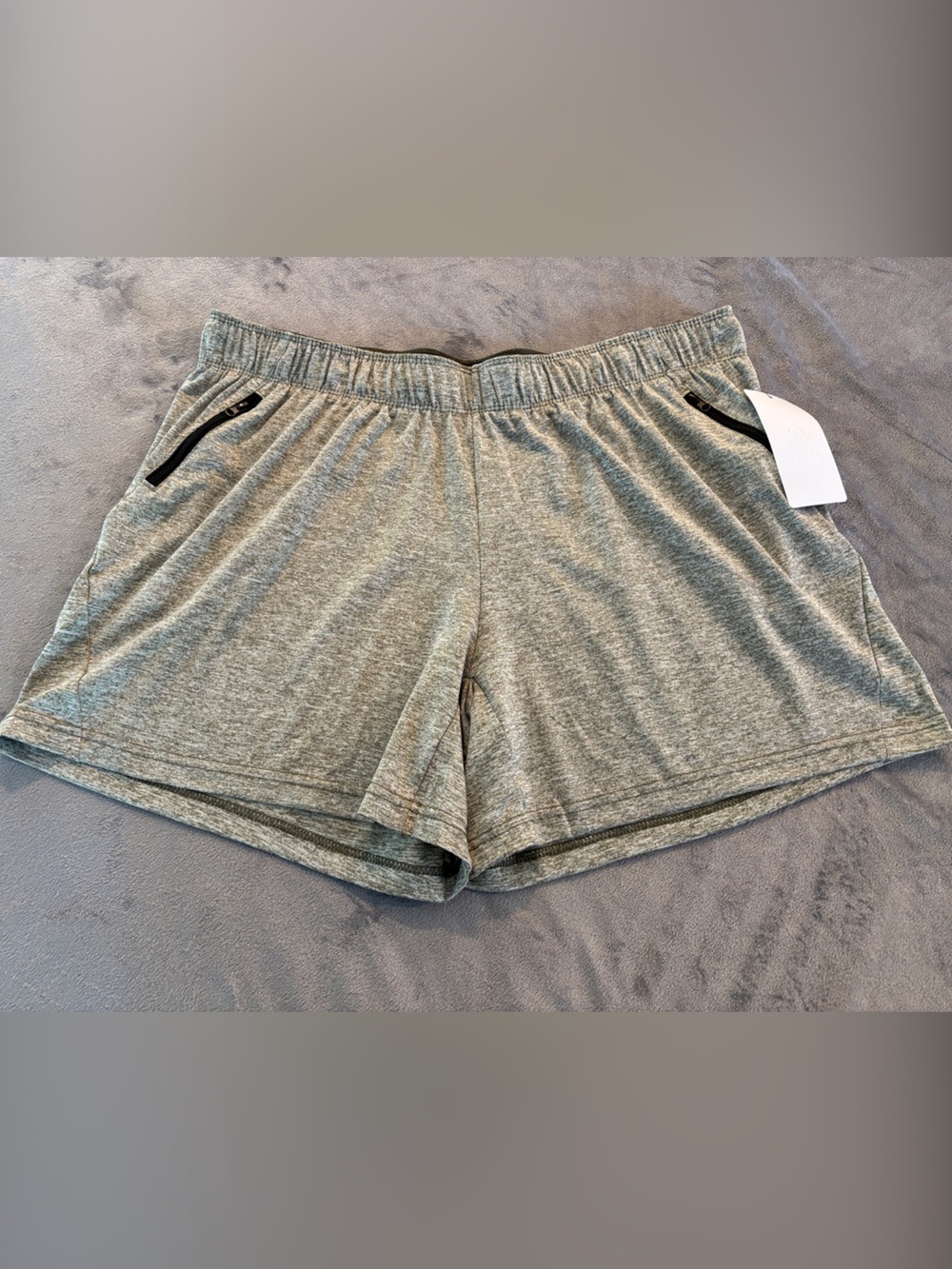 Liberty Pro Gray Athletic Shorts XL NWT – Zip Pockets